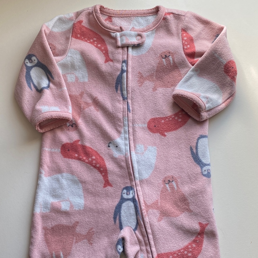 🏷️Fleece Footie Penguin Pajama